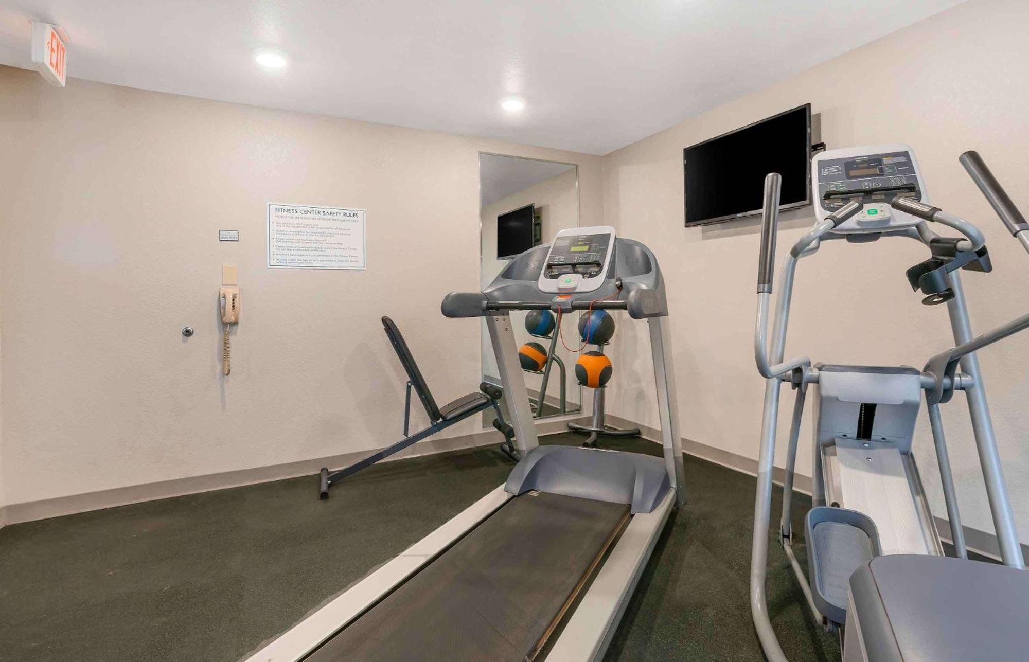 Extended Stay America Select Suites - Louisville - Airport Zewnętrze zdjęcie