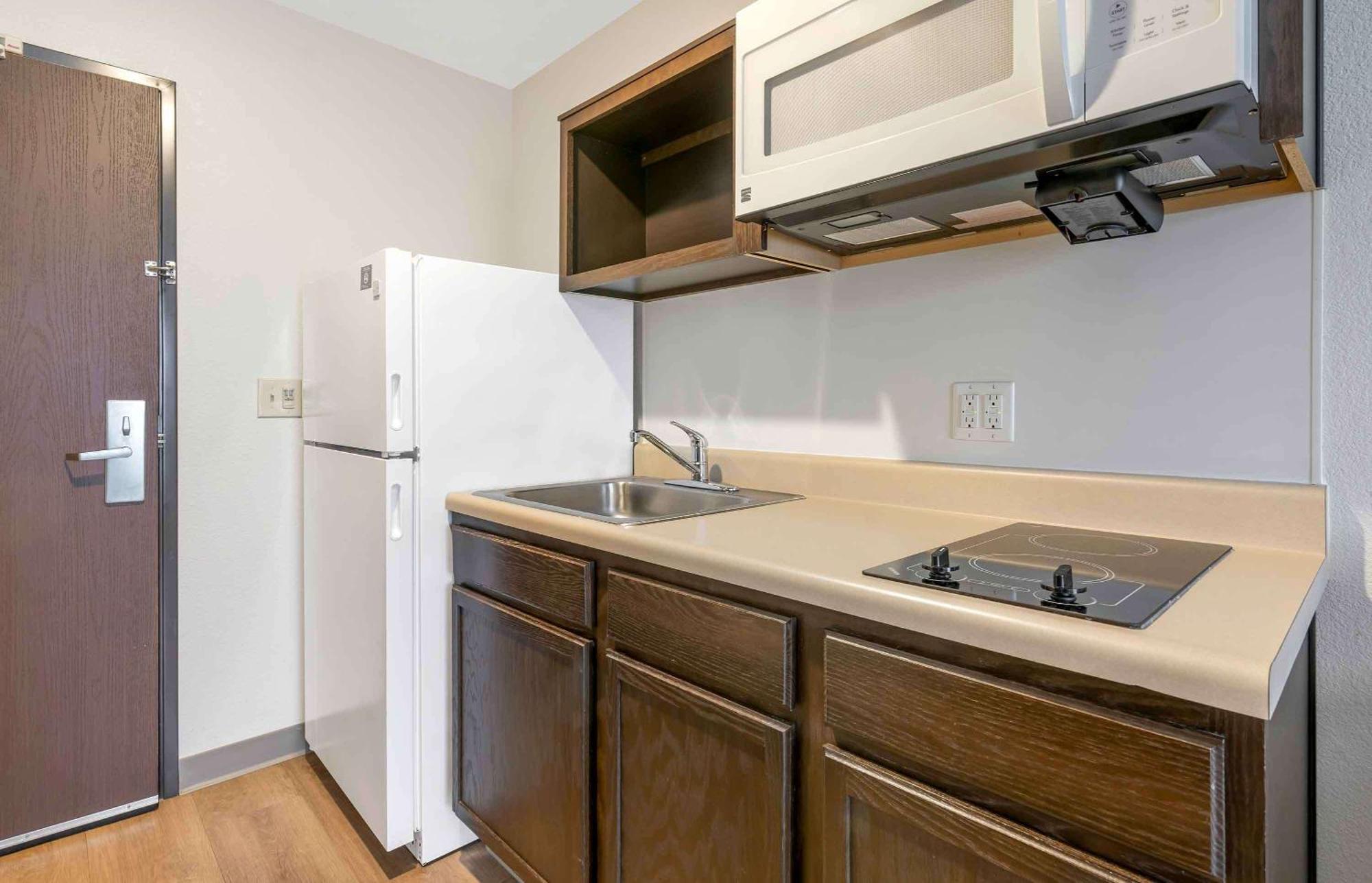 Extended Stay America Select Suites - Louisville - Airport Zewnętrze zdjęcie